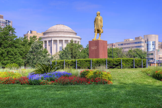 Free Things to Do in Lakeview and Lincoln Park on a Spring Day View of statue and garden in Lincoln Park
