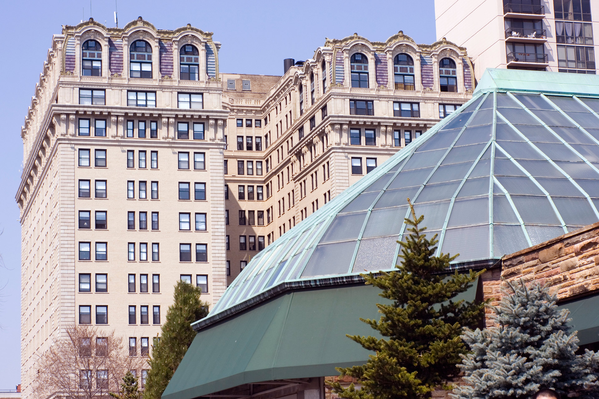Buildings in Lincoln Park Chicago